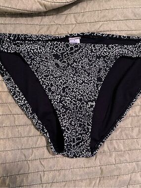 Old Navy Black and White Floral Bikini Bottom